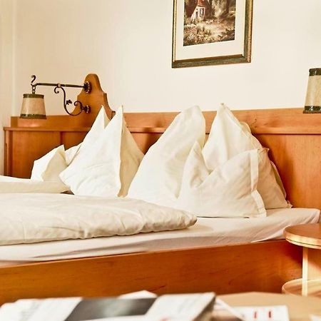 Hotel Lindner วอคลาบรุค ภายนอก รูปภาพ