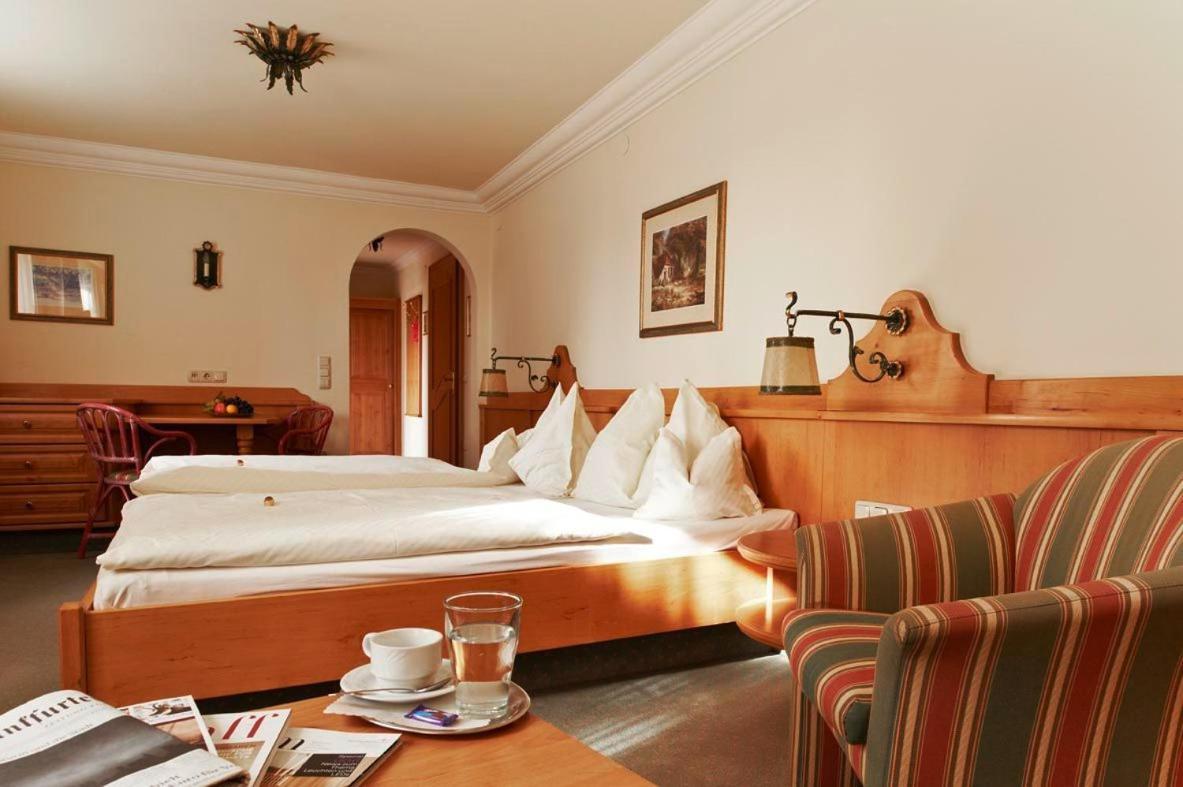 Hotel Lindner วอคลาบรุค ภายนอก รูปภาพ